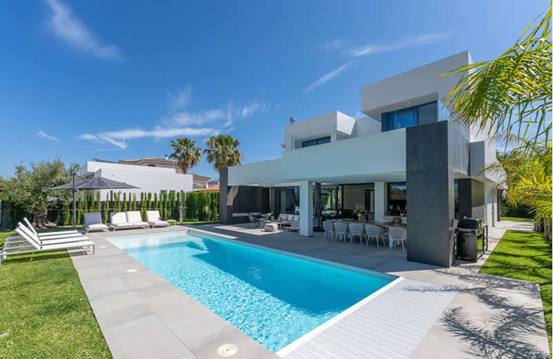 Villas y apartamentos