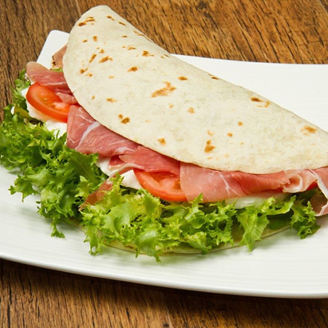 Image Feed - Deli 6